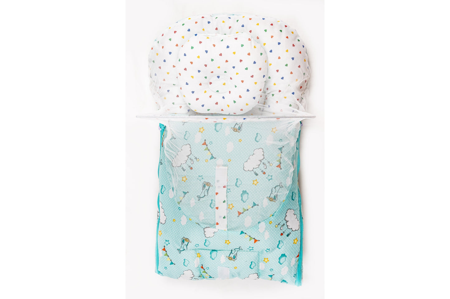 2pcs Baby Bedding Set with Mosquito Net – Pastel green with colorful hearts & Cloud print