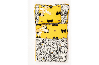 2-Piece Modern Baby Bedding Set – Yellow Bow Print