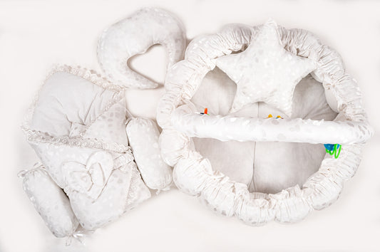 10 Pcs Round Flower Baby Bedding Set - Offwhite