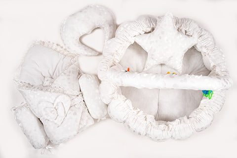 10 Pcs Round Flower Baby Bedding Set - Offwhite