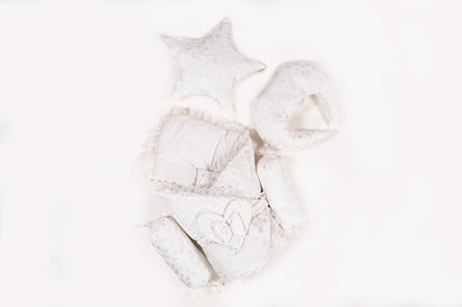 10 Pcs Round Flower Baby Bedding Set - Offwhite