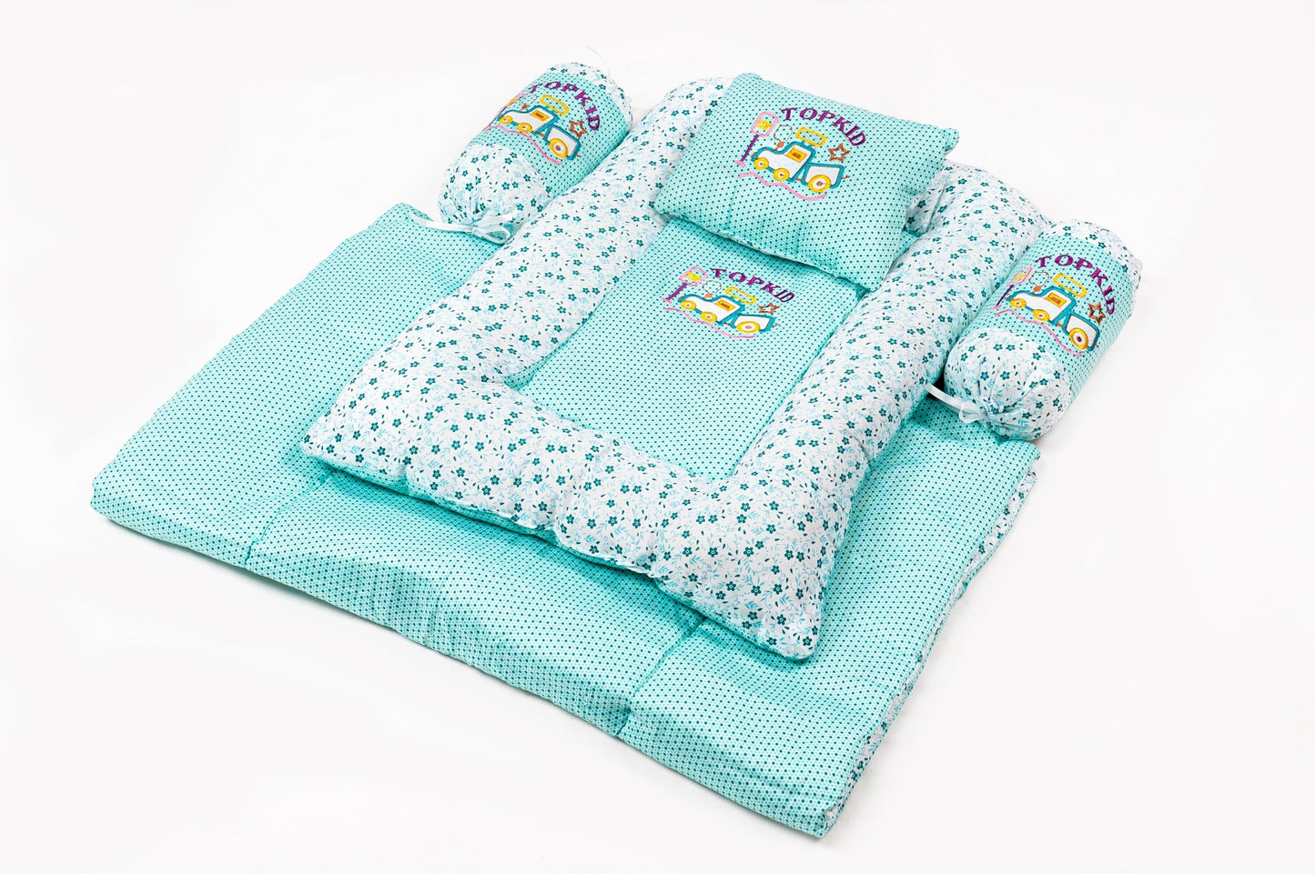 8-Piece Baby Bedding Set – Flower Print - Pastel green