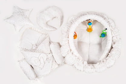 10 Pcs Round Flower Baby Bedding Set - Offwhite