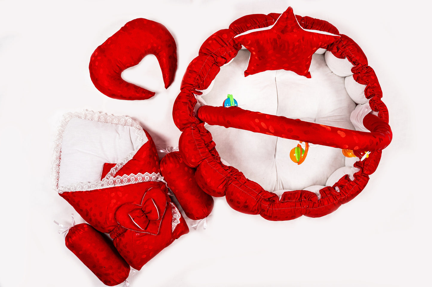 10 Pcs Round Flower Baby Bedding Set - Red