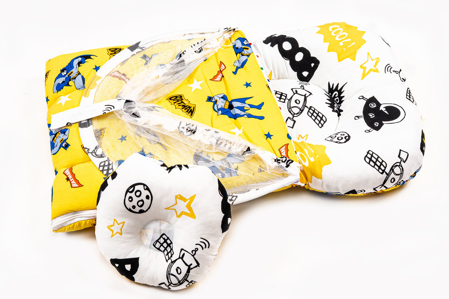 2pcs Baby Bedding Set with Mosquito Net – Yellow Batman Print