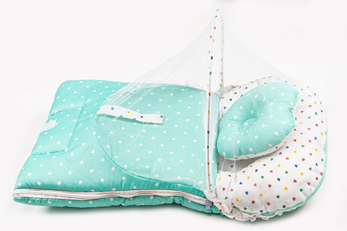 2pcs Baby Bedding Set with Mosquito Net – Pastel green with colorful hearts