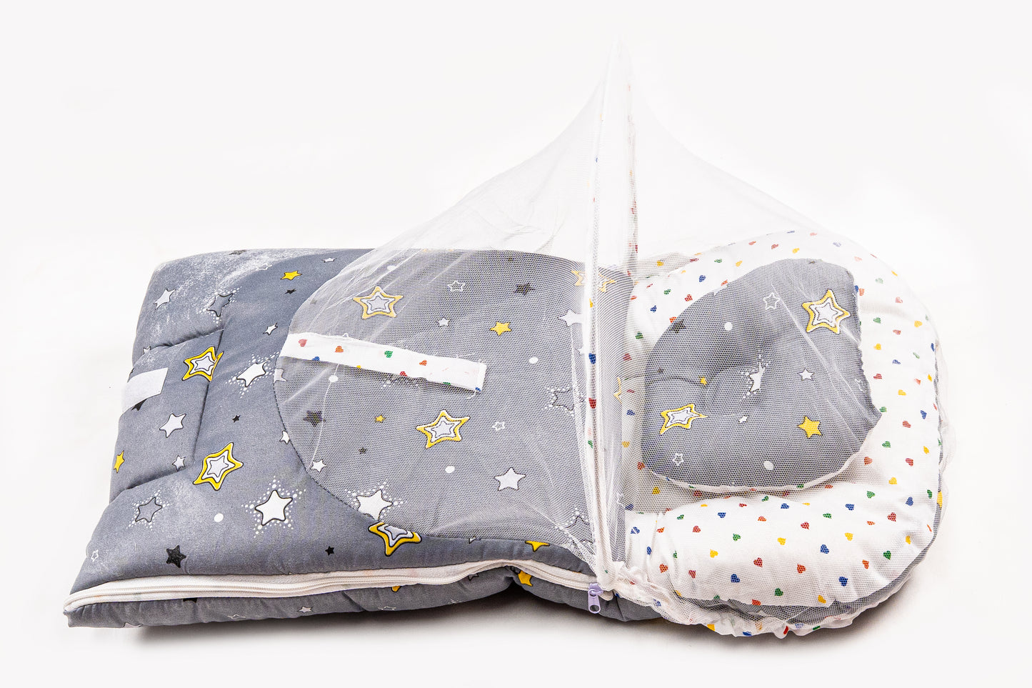2pcs Baby Bedding Set with Mosquito Net – Gray with colorful hearts & stripes