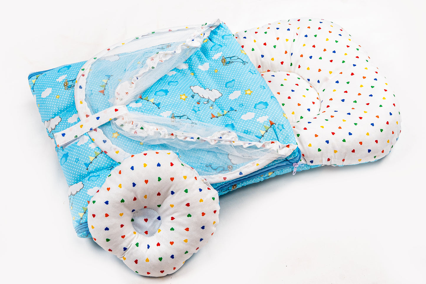 2pcs Baby Bedding Set with Mosquito Net – Bright Blue with colorful hearts & Cloud print