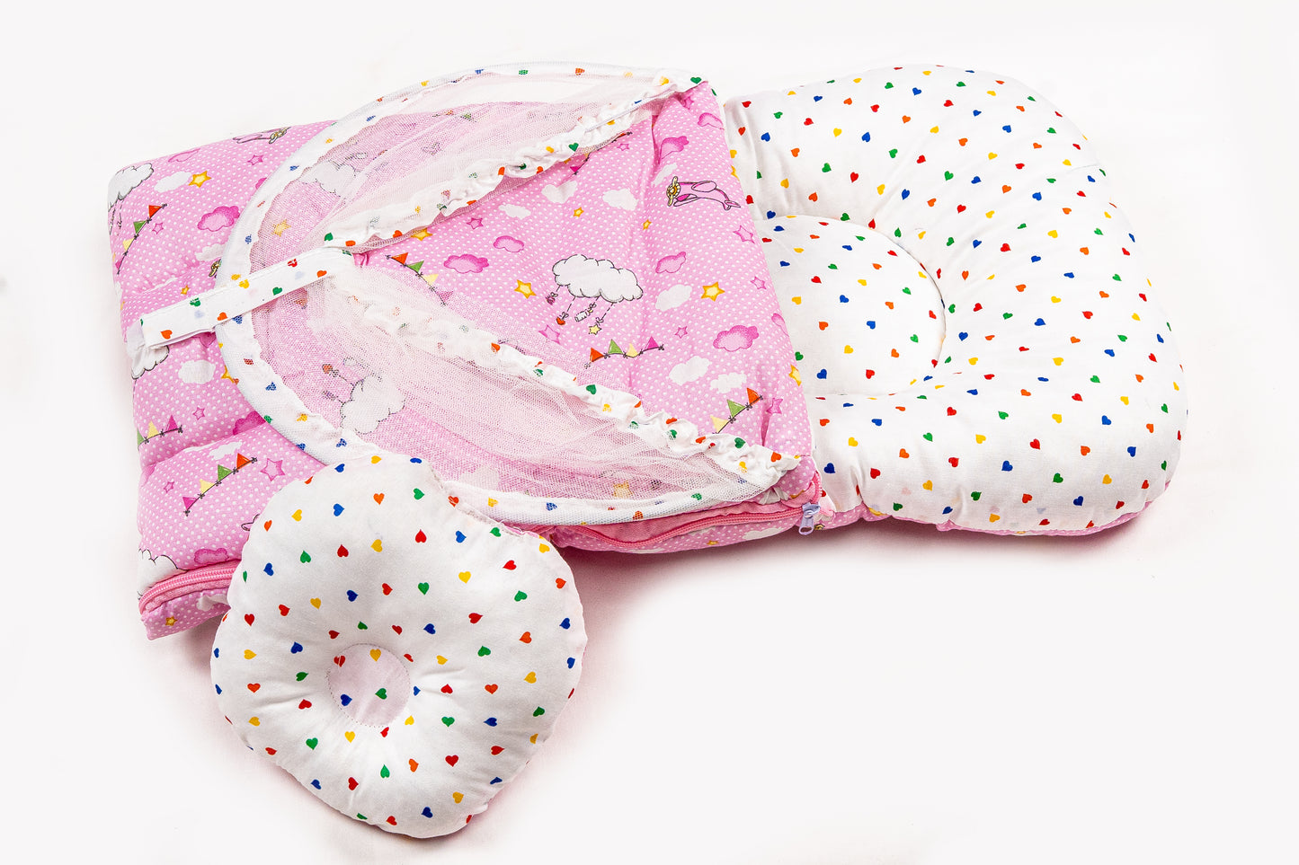 2pcs Baby Bedding Set with Mosquito Net – Light Pink with colorful hearts & Cloud print